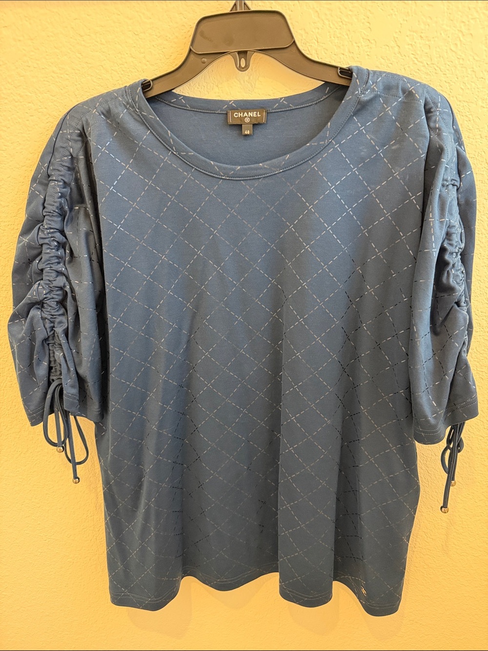 CHANEL Blue Diamond-Quilted Drawstring Sleeve Top